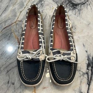 Sperry Navy & White Slip-on Tie Shoe - size 10; EUC